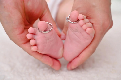 武安孕妇两个月肚子疼